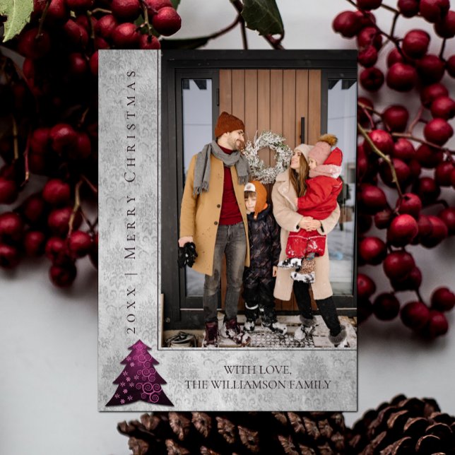 Cartão com fotos de Natal moderno | Magenta (Magenta Modern Christmas Tree Holiday Photo Card)