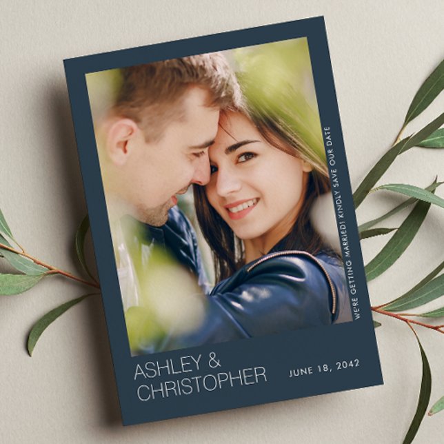 Cartão com fotos Moderno Minimalista de Casamento  (Criador carregado)