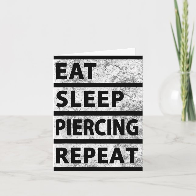 Cartão Coma Piercing Do Sono Repetir Piercing Engraçado (Frente)