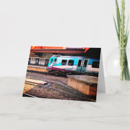 Cartão Comboio azul claro, debaixo da ponte