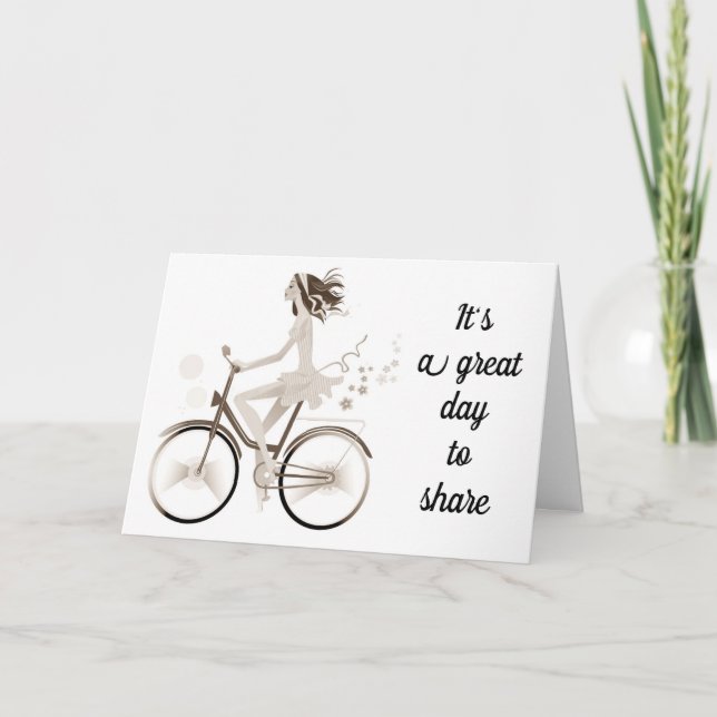 CARTÃO **COMPARTILHANDO UM ANIVERSÁRIO COM VOCÊ** GAROTA  (Frente)