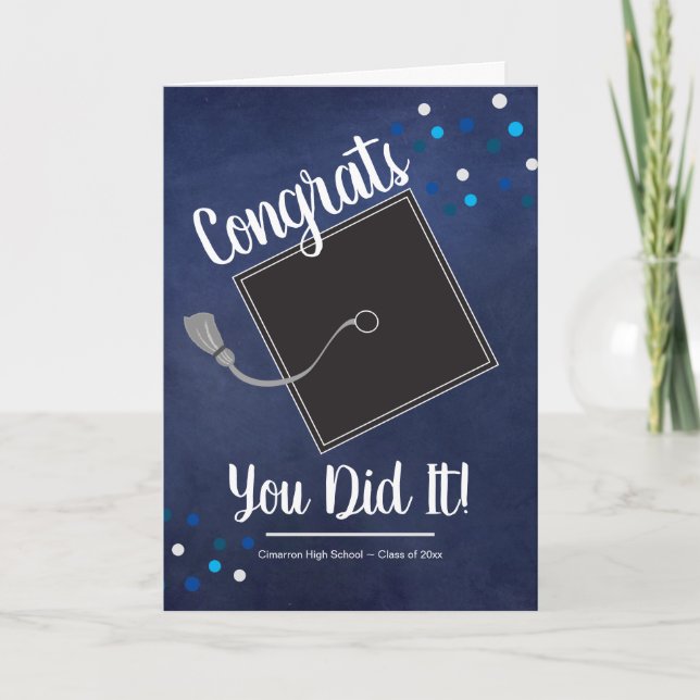 Cartão Congrats You Did It Grad Mortarboard and Confetti (Frente)