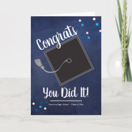 Cartão Congrats You Did It Grad Mortarboard and Confetti