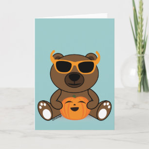 Cartão Cool cute Halloween bear sunglasses and pumpkin