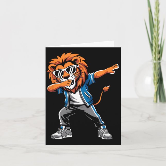 Cartão Cool Lion Dabbing Gift For Men Women Boys Girls Ki (Frente)