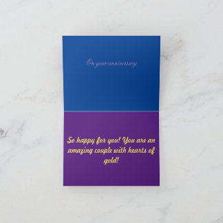 Cartão Coração de ouro do aniversário