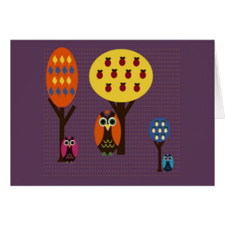 Cartão Corujas e árvores