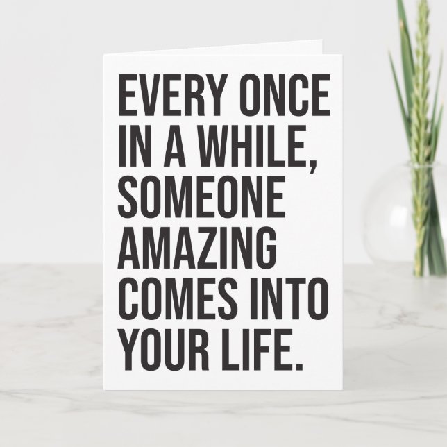 Cartão COSTUME Aqui estou eu Humor Romântico Sarcástico E (Frente)