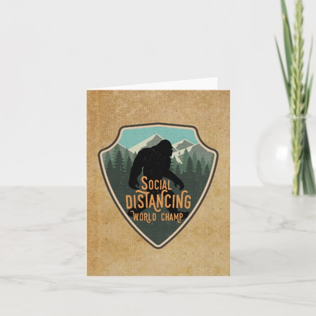 Cartão Crachá de Pé Grande do Mundo de Distância Social (Frente)