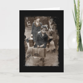 Cartão Criança Lugando uma Mala