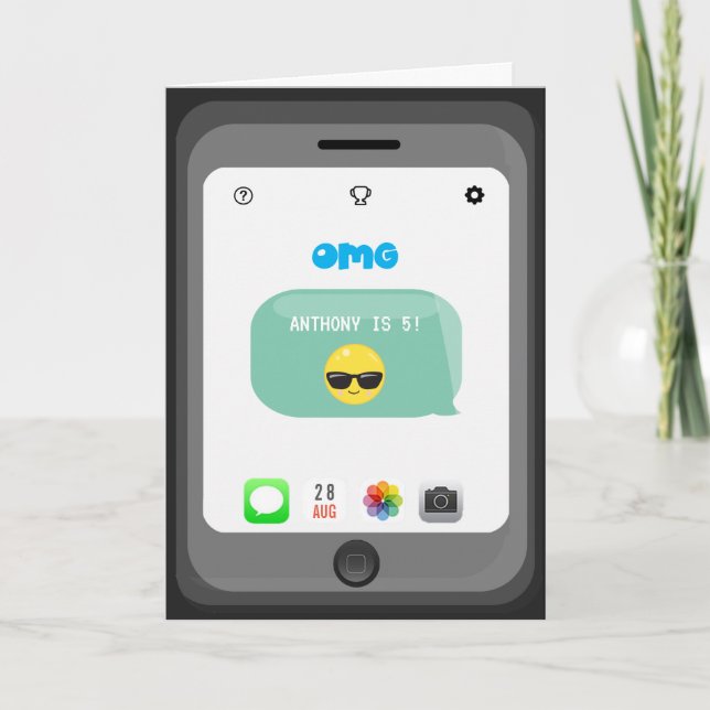 Cartão Cumprimento de aniversário com Emoji (Frente)