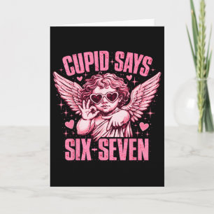 Cartão Cupido Diz Seis Sete Anjo Engraçado do Dia dos Nam