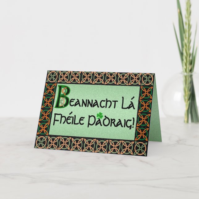 Cartão Customizable Irish Gaelic St. Patrick's Day Card (Frente)