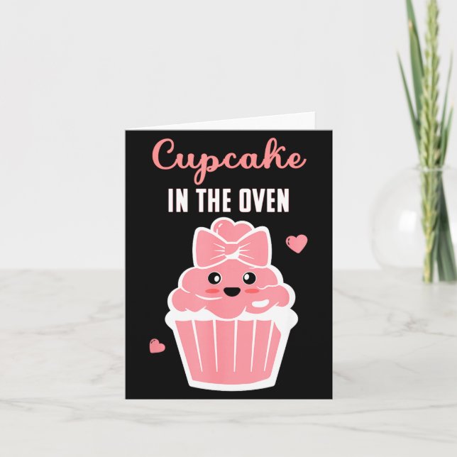 Cartão Cute Cupcake In The Oven Gender Reveal Baby Girl  (Frente)