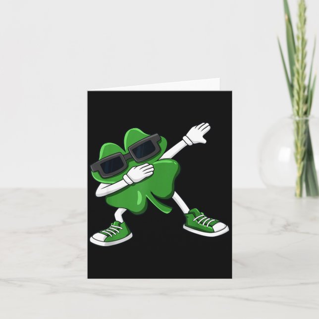 Cartão Dabbing Shamrock St Patrick's Day Funny Boys Girls (Frente)