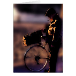 Cartão Daschund em uma cesta