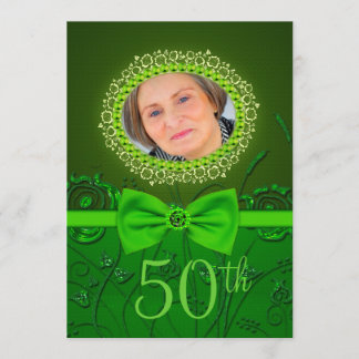 Cartão de 50 anos de convite floral verde elegante