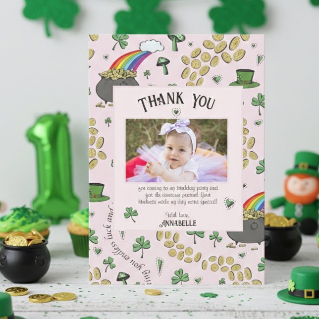 Cartão De Agradecimento Aniversário de criança de Cotovelos e Corações irl (Cute Pink St Patrick's Day Kids Birthday Thank You Cards. Green Shamrock Clover Rainbow for Her)