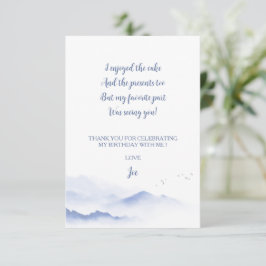 Cartão De Agradecimento Aniversário do garoto neutro do gênero nas montanh