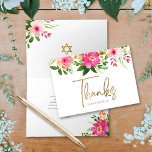 Cartão De Agradecimento Bat Mitzvah Pink Floral Watercolor Script Dourado<br><div class="desc">Certifique-se de que o seu Bat Mitzvah favorito mostre o seu apreço a todos os que apoiaram o seu evento principal! Envie este sofisticado e personalizado cartões de agradecimentos! Uma aquarela floral chica, atordoante, rosa e pêssego com uma tipografia falsa de folha de ouro e um tipo de serifa de...</div>