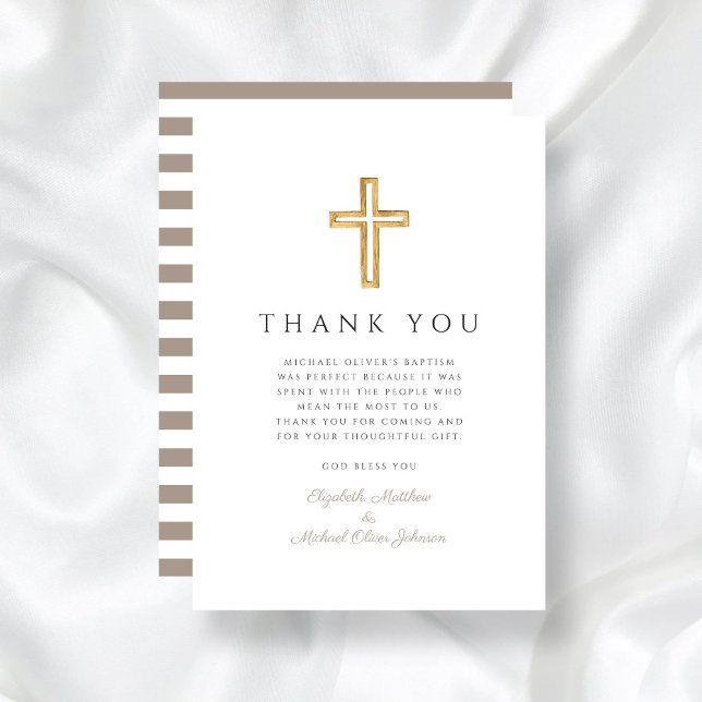 Cartão De Agradecimento Batismo de Menino Cruz Taupe Elegante (Elegant Taupe Cross Boy Baptism Thank You Card)