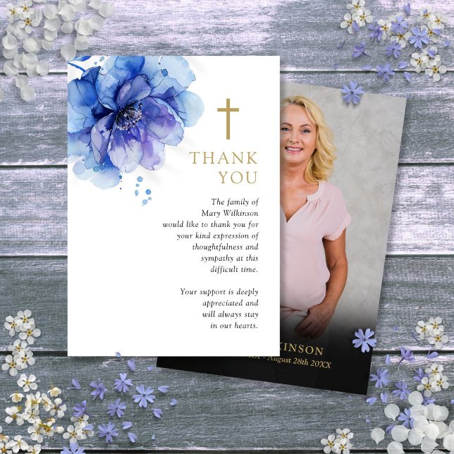 Cartão De Agradecimento Blue Floral Christian Memorial Foeral Funeral (Blue Floral Christian Memorial Funeral Photo Thank You Card)