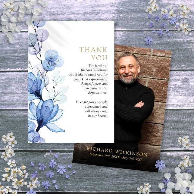 Cartão De Agradecimento Blue Floral Memorial Celebration Of Life Photo (Blue Floral Memorial Celebration Of Life Photo Thank You Card)