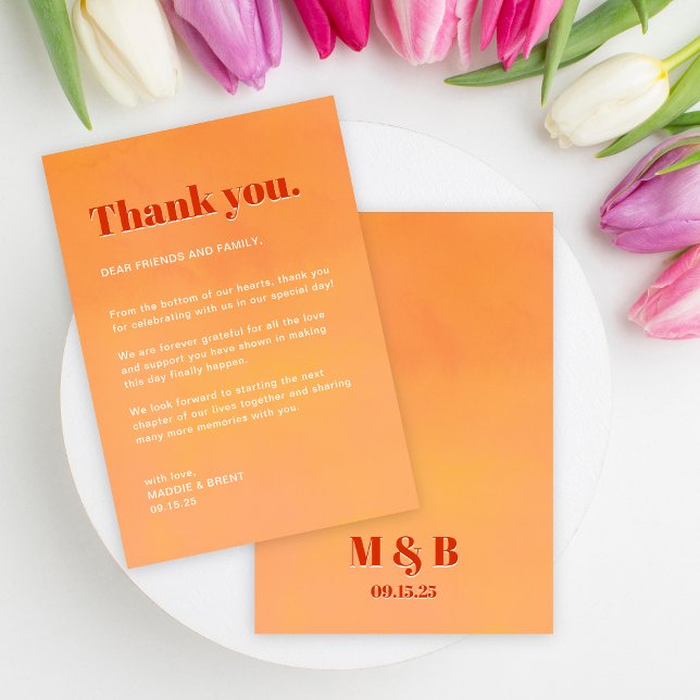 Cartão De Agradecimento Bold Fun Modern Orange Sunset Monogram Wedding (Criador carregado)
