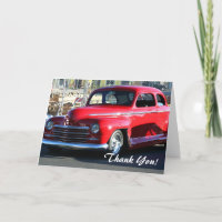 Carro Vermelho Clássico Obrigado a cumprimentar o