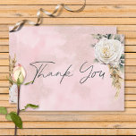 Cartão De Agradecimento Casamento Boho Pampas e Rosas Rosa<br><div class="desc">Este design apresenta rosas rosa e brancas pinceladas e metade da armação de grama pampas bronzeada em uma aquarela rosa e rosada sutil e fundo brilhante. Este cartão faz parte da Coleção Boho Pampas e Roses Rosa de Casamento,  criada pela Simplesmente Farmhouse Press.</div>
