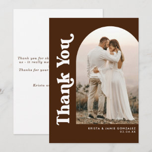 Cartão De Agradecimento Casamento de Foto em Arco e Tipo Retro Marrom Choc
