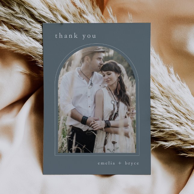 Cartão De Agradecimento Casamento de Foto em Arco Simples do Marinho de Bo (EMELIA Flat Boho Navy Simple Arch Photo Wedding Thank You Card)