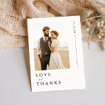 Cartão De Agradecimento Casamento de Foto Minimalista do rico<br><div class="desc">Obrigado seus convidados com este cartões de agradecimentos de casamento de fotos elegante e minimalista. Apresentando um design preto e branco eterno com uma foto pessoal, é perfeito para transmitir uma apreciação sincera. Ideal para qualquer tema de casamento, esta carta combina simplicidade e sofisticação. Mostre sua gratidão com estilo com...</div>