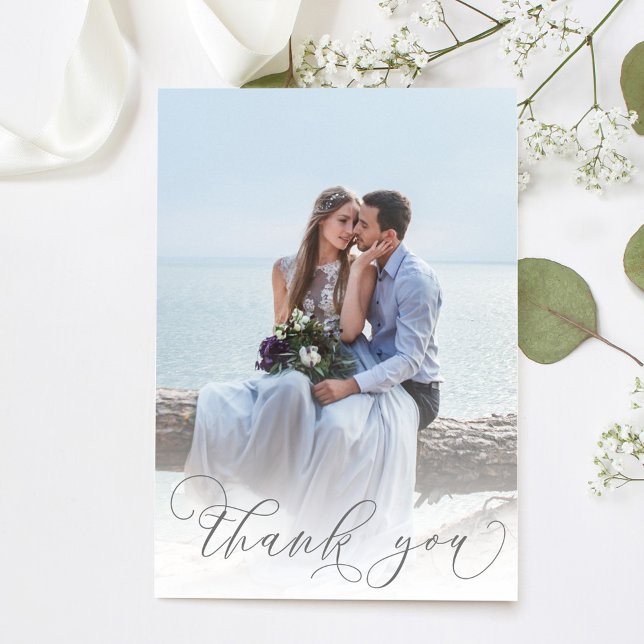 Cartão De Agradecimento Casamento de Foto Simples - Script Obrigado (Elegant wedding thank you card with a 2 photo template)