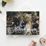 Cartão De Agradecimento Casamento de Fotografia Russo Branca<br><div class="desc">Celebre seu dia especial com nosso lindo cartões de agradecimentos de casamento fotográfico personalizável, projetado para refletir o encanto do seu casamento rústico. Ele apresenta uma camada de fotos de script rustic. Personalize adicionando suas fotos de casamento, nomes, datas e obrigados favoritos. Este cartões de agradecimentos fotográfico está disponível em...</div>