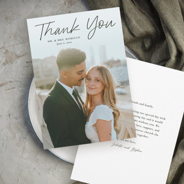 Cartão De Agradecimento Casamento de Fotografias Simples com Script Modern (Modern script photo wedding thank you card with full bleed photo typography overlay.)