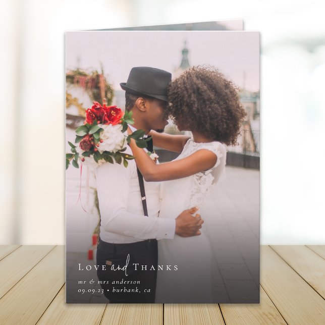 Cartão De Agradecimento Casamento de Fotos Dobrado pelo Script Chic (Criador carregado)