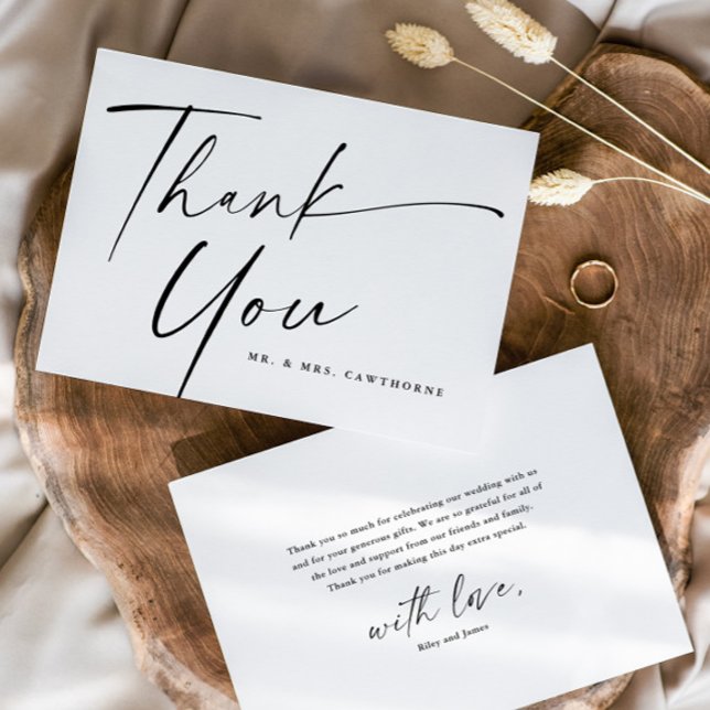 Cartão De Agradecimento Casamento de Script Elegante Moderno (Simple Modern handwritten Script Black and White Wedding Thank You Card.)