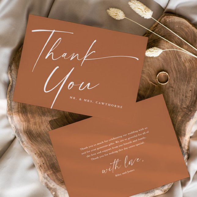 Cartão De Agradecimento Casamento de Script Elegante Moderno (Simple Modern handwritten Script Terracotta Wedding Thank You Card.)