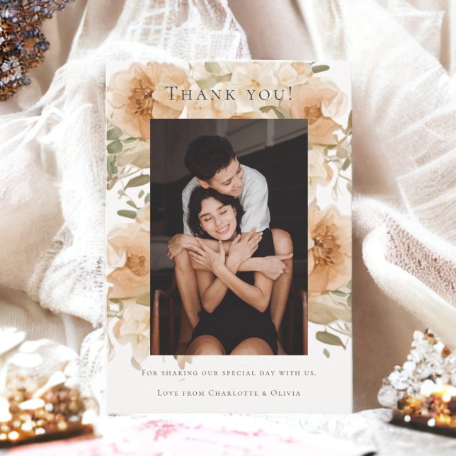 Cartão De Agradecimento Casamento Floral de Gay Elegante Duas Noivas (Elegant Gay Floral Wedding Two Brides Thank You Card from Ricaso. Muted green & peach tones)