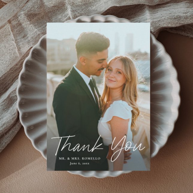 Cartão De Agradecimento Casamento Foto Simples Petite Script Moderno (Handwritten script petite wedding thank you card.)