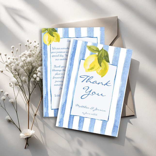 Cartão De Agradecimento Casamento italiano das listras azuis de Handrawn (Handrawn blue stripes lemons modern retro funky Italian wedding Thank You Cards)