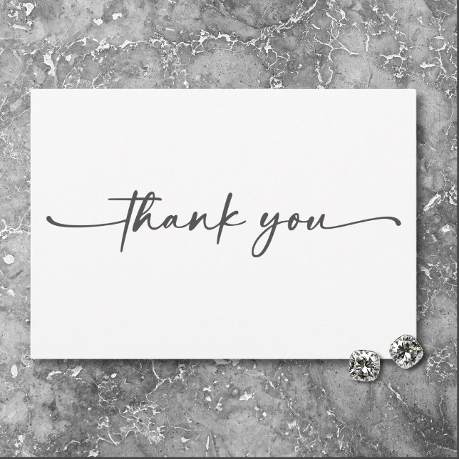 Cartão De Agradecimento Casamento Mínimo de Script Branco Preto Moderno (Modern Black White Script Photo Wedding Thank You Card)