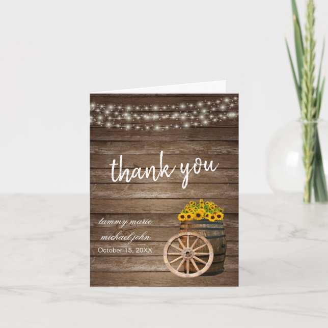Cartão De Agradecimento Casamento Rustic Wood Barrel e Sunflower (Frente)