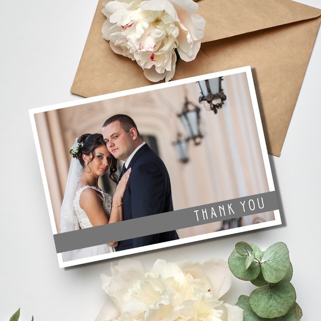 Cartão De Agradecimento Casamento Simples De Duas Fotografias Obrigado (Simple Two Photo Wedding Thank You Card)