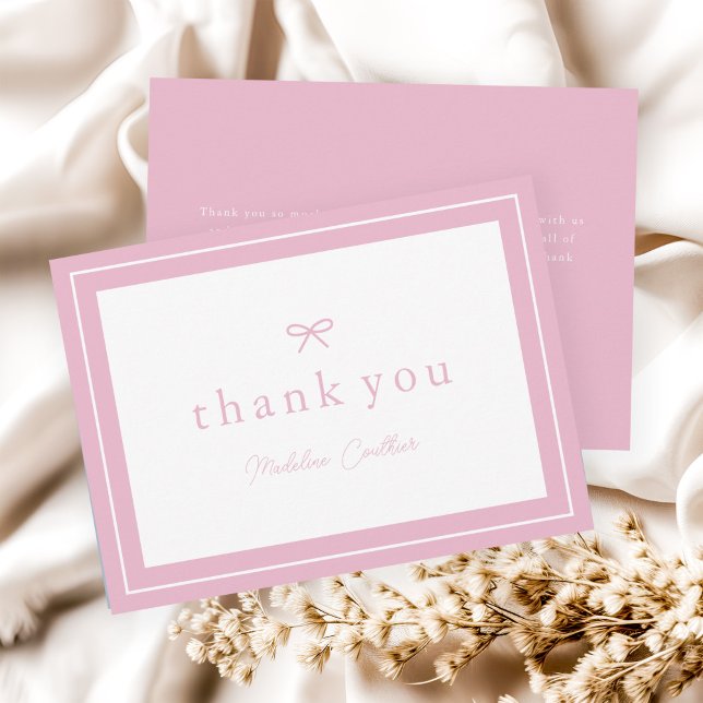 Cartão De Agradecimento Chá de Bebê Menina Rosa Simples Elegante (Simple bow pink girls baby shower thank you cards.)