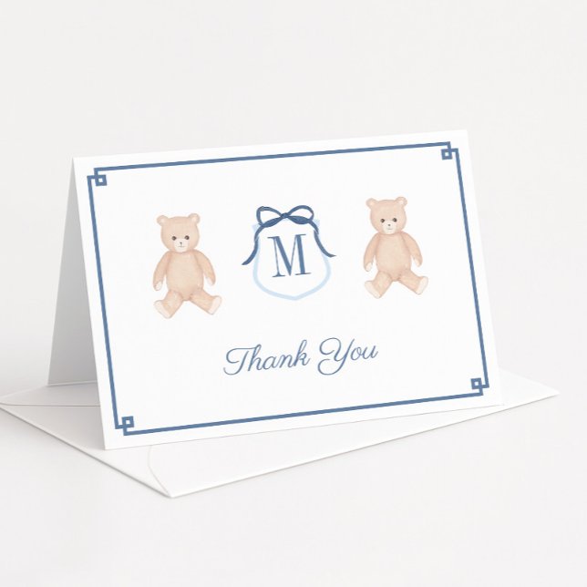 Cartão De Agradecimento Chá de fraldas Clássico do Urso de Teddy Monograma (Classic baby shower thank you card featuring watercolor teddy bear and monogram detail)