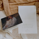 Cartão De Agradecimento Chá de fraldas de Fotografia Dobrada do Verde Sage<br><div class="desc">Apresentando nosso cartões de agradecimentos de chá de fraldas de fotos dobrado verde, perfeito para a sua simples celebração moderna do livro em qualquer estação do ano! Este cartão tem uma vibração boho-chica, neutra em termos de gênero, com uma caligrafia elegante e um delicado design minimalista, fazer ideal para raparigas...</div>