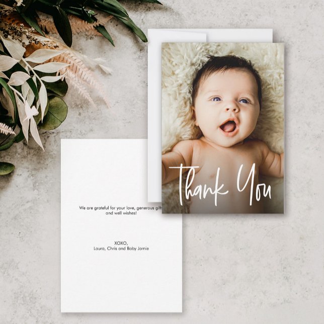 Cartão De Agradecimento Chá de fraldas de Fotografia Personalizada Moderna (Small baby shower thank you photo card.)