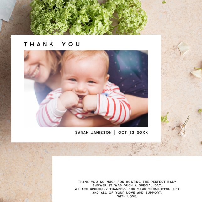 Cartão De Agradecimento Chá de fraldas de Fotografia Personalizada Moderna (Sleek Simple Modern Custom Photo Baby Shower Thank You Card)